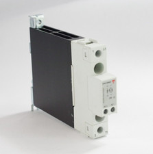 Carlo Gavazzi RGC1A23D20KKE Solid State Relay Switch