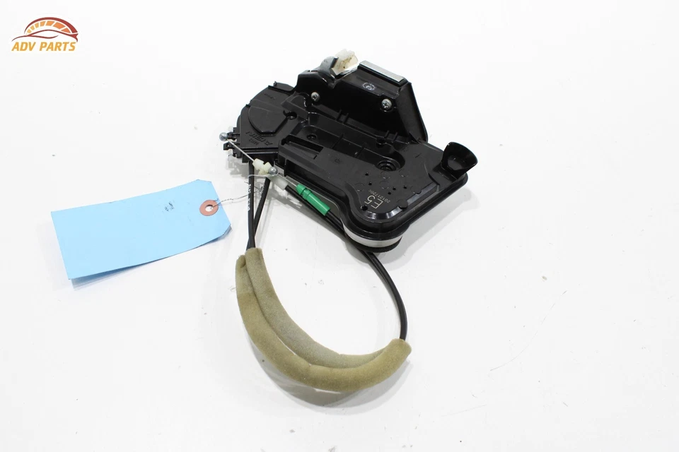 14-24 TOYOTA HIGHLANDER ATUADOR DE TRAVA DE PORTA LATERAL DO PASSAGEIRO DIANTEIRO DIREITO FABRICANTE DE EQUIPAMENTO ORIGINAL - Imagem 4 de 4