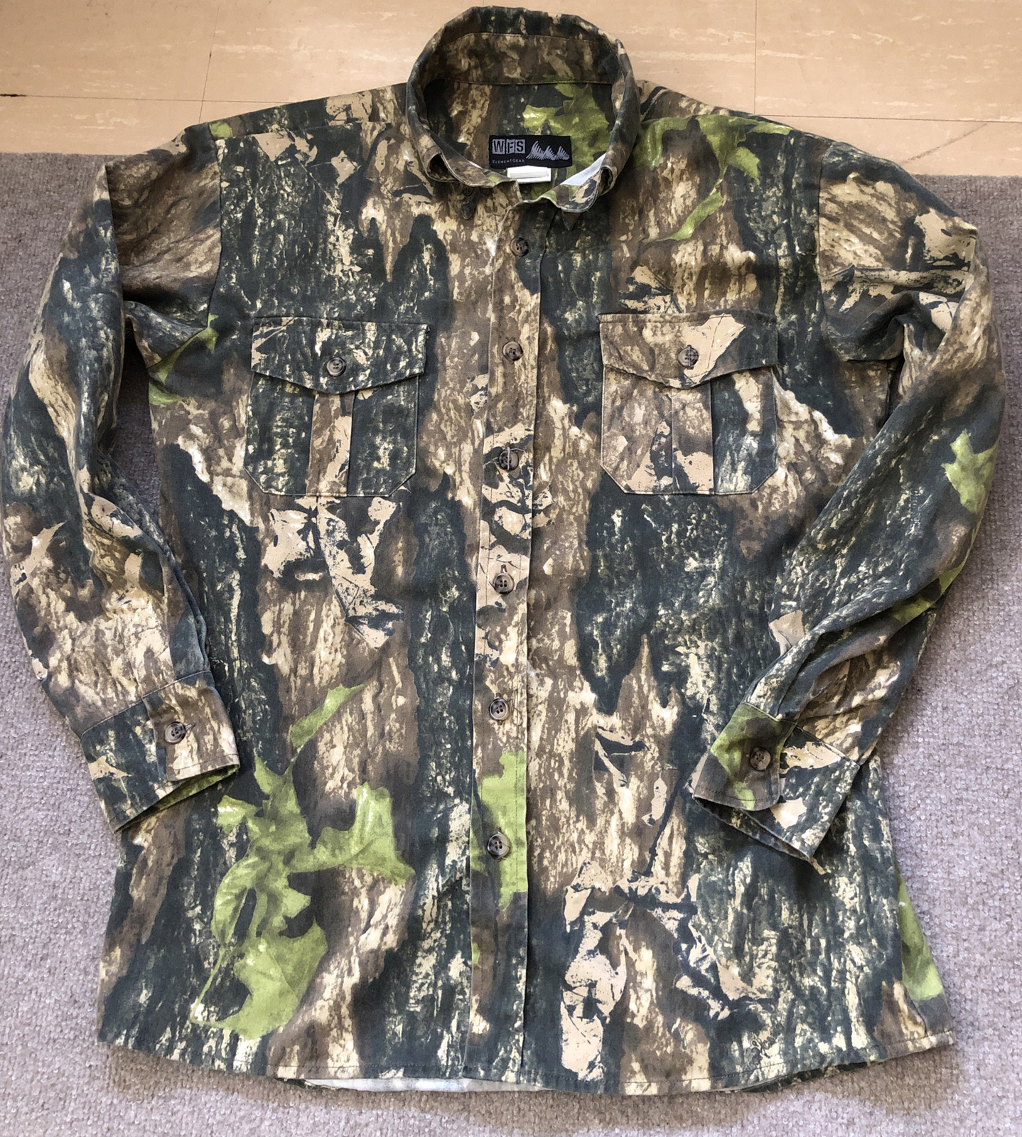 Real Tree Print Button Down Collared Shirt Size S… - image 1