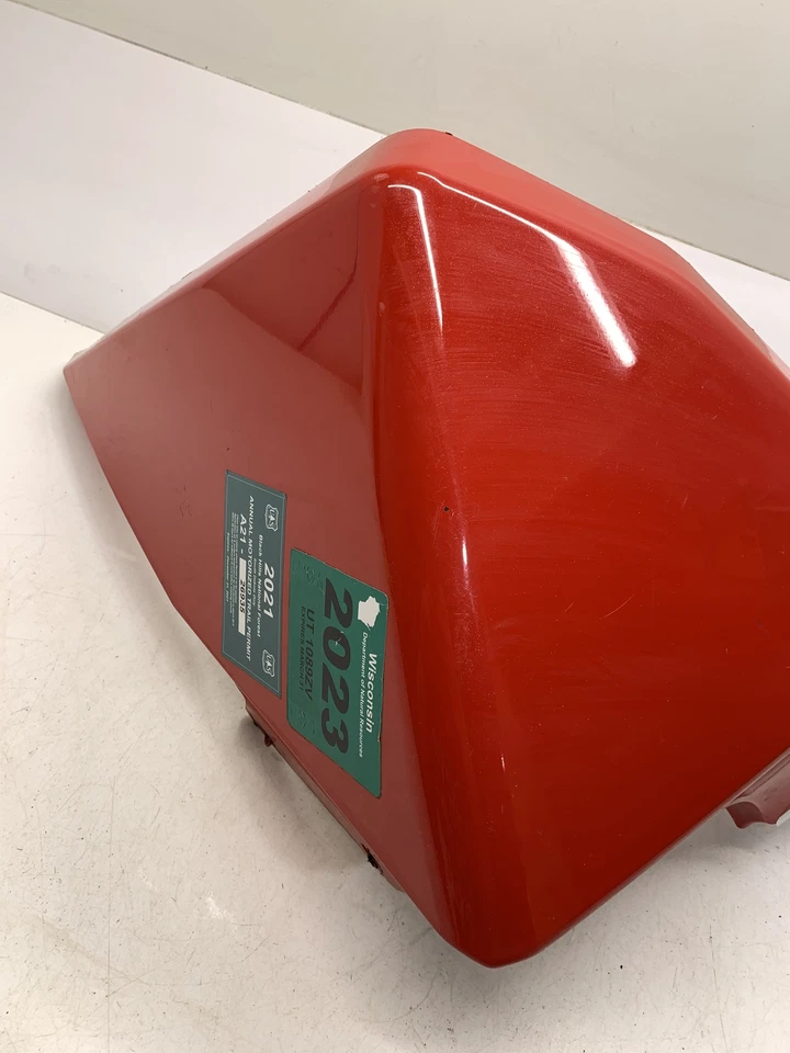 Painel, Fender, Frontal LH VM Vermelho - 2013 Arctic Cat Wildcat 1000 -4  - Imagem 4 de 4
