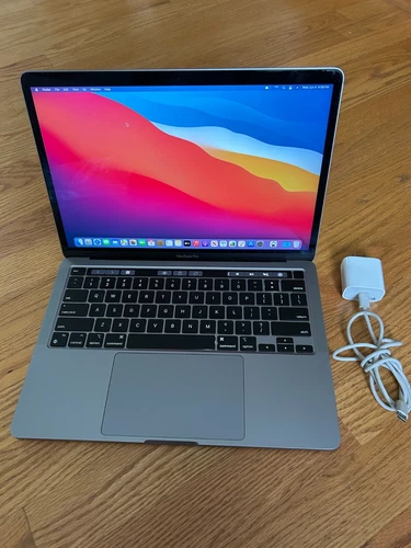 Apple MacBook Pro MYDA2LL/A 13" Laptop (Apple M1 - 3.2Ghz - Big Sur - 256GB SSD)