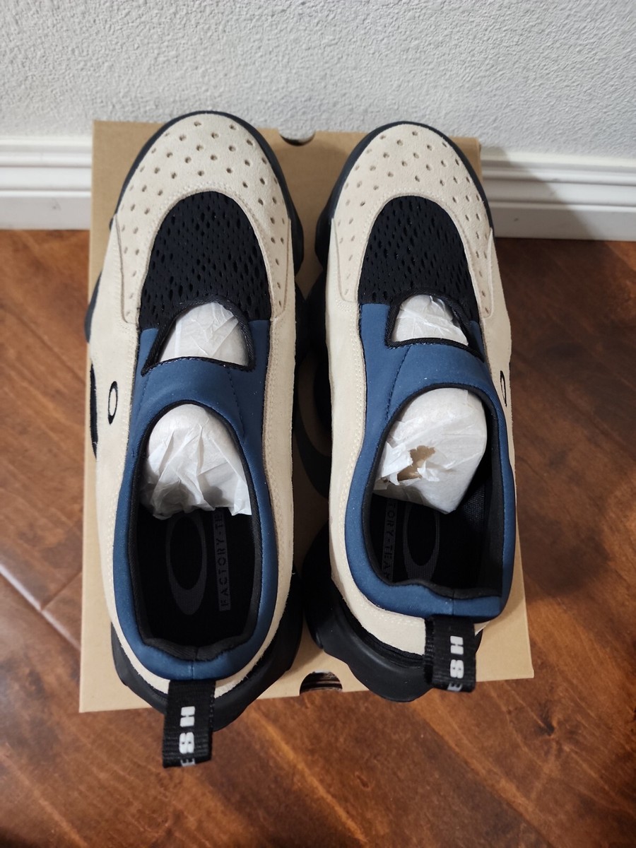 Oakley x Brain Dead Factory Team Flesh Sandal Sand / Blue