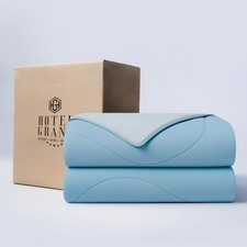 Cooling Comforter for Hot Sleepers, Cooling Blankets Full/Queen Size, Q-Max 0...