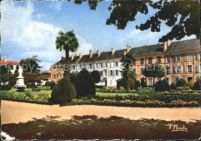 La Roche-sur-Yon Jardins Prefecture 