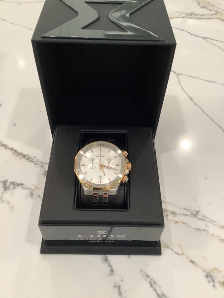 Reloj de cuarzo Edox Delfin cronógrafo oro rosa/ino inoxidable 43 mm 10110 357RNCA Foto 2 de 4