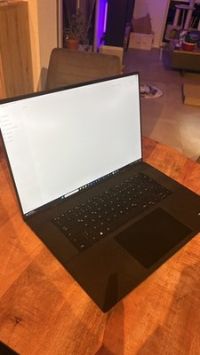Dell Precision 5770 Workstation   i7 / 32GB RAM / RTX A2000 / 2.5TB SSD   Top