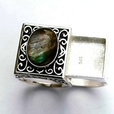 925 Sterling Silver Jewllery, Labradorite Poison Ring, Handmade  Box Ring.