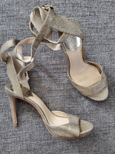 Vince Camino Women's Faunora Gold Sandals Heels Size 9M - Picture 5 of 11
