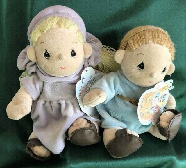 PRECIOUS MOMENTS TENDER TAILS - NOAH AND WIFE (NOAH'S ARK)