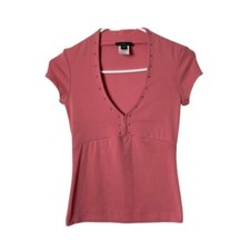 Vintage Bebe pink studded v-neck babydoll tee y2k womens XS fitted USA made