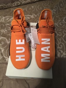 adidas human race naranja