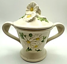 VTG Covered Lidded Sugar Bowl Dish Sculptured Daisy Poppytrail Metlox  Farmhouse