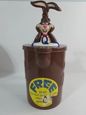 Vintage Nestle Quik Nesquik Bunny Brown Plastic Chocolate Milk Mixer Pitcher