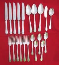 21 Pcs old Oneida Community PAUL REVERE Silverplate Flatware Knives Forks Spoons