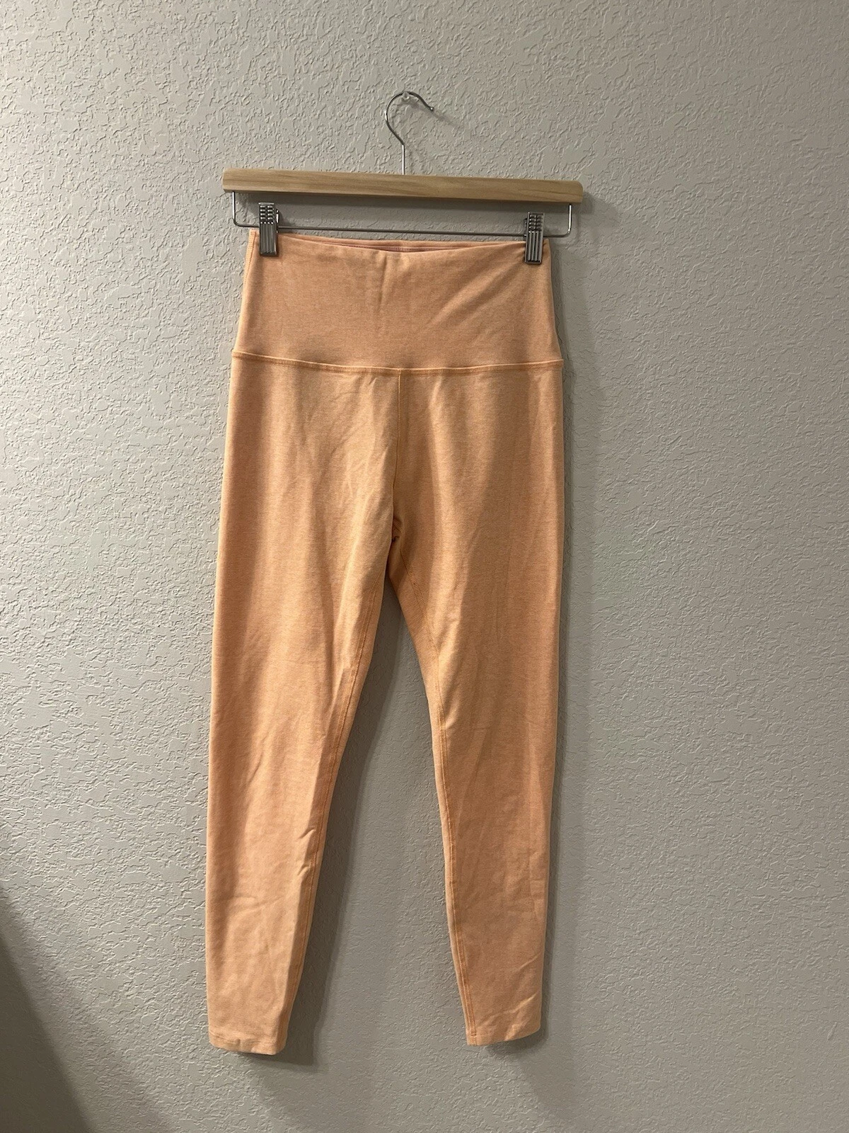 beyond-yoga spacedye walk and talk capri leggings