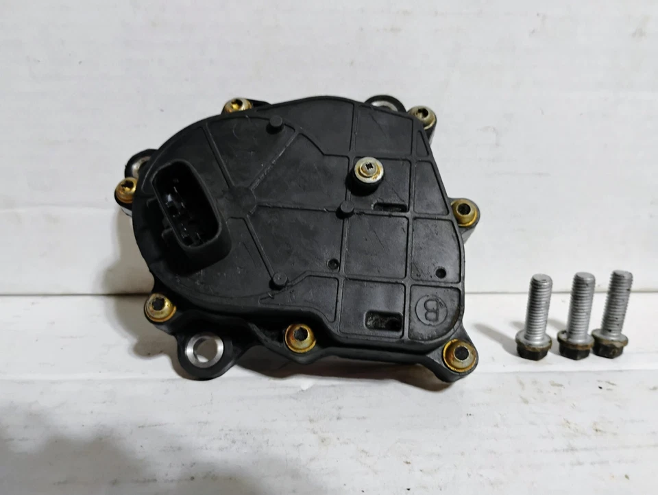 2006 CAN AM Outlander 650 3 pin Gear Box Actuator Motor - Image 2 of 2