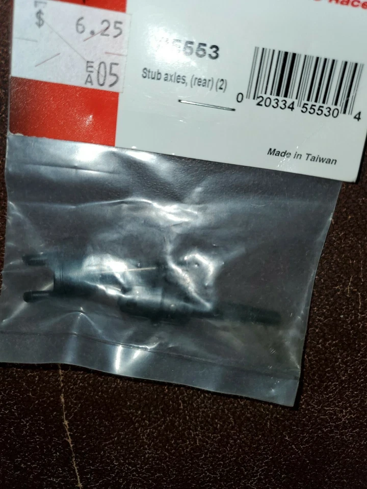 Traxxas TRA5553 Stub Axle Yokes (2): Jato 3.3. Bx4 - Image 2 of 2