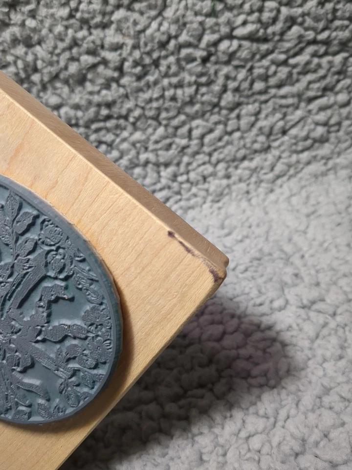 Carimbo de borracha vintage magenta montado em madeira ovo grande floral primavera borboleta - Imagem 4 de 4