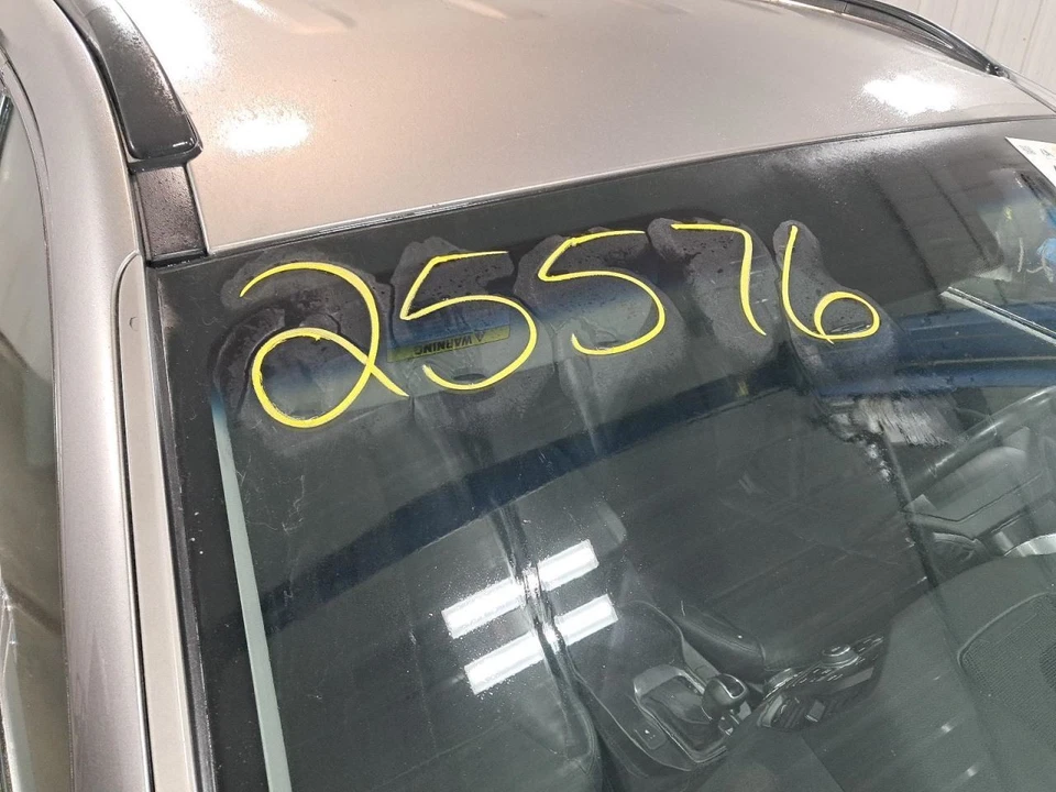 2014 Hyundai Santa Fe подлокотник только черный SWB Sport б/у 121K пробег - Изображение 2 из 4