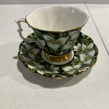 Vintage Royal Albert Provincial Flowers “Trillium” Teacup and Saucer 1975