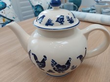 Emma Bridgewater Hen Teapot, Excellent Condition, 25 Year Anniversary Edition.