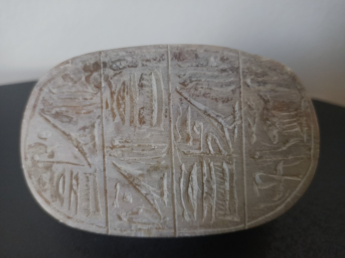 Scarabée égyptien Amulette Hiéroglyphes - Occasion, 5,4 Cm, Bon état