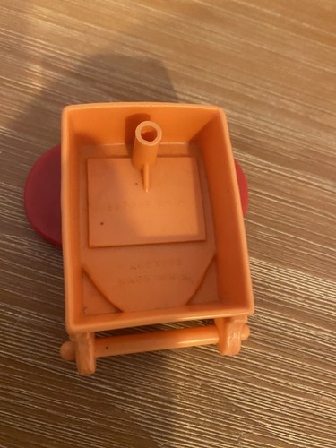 Vintage Strawberry Shortcake Doll House Furniture - Picture 13 of 15