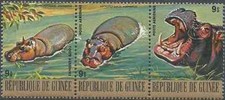 Timbres Animaux Hippopotames Guinée PA122/4 ** (32392K)