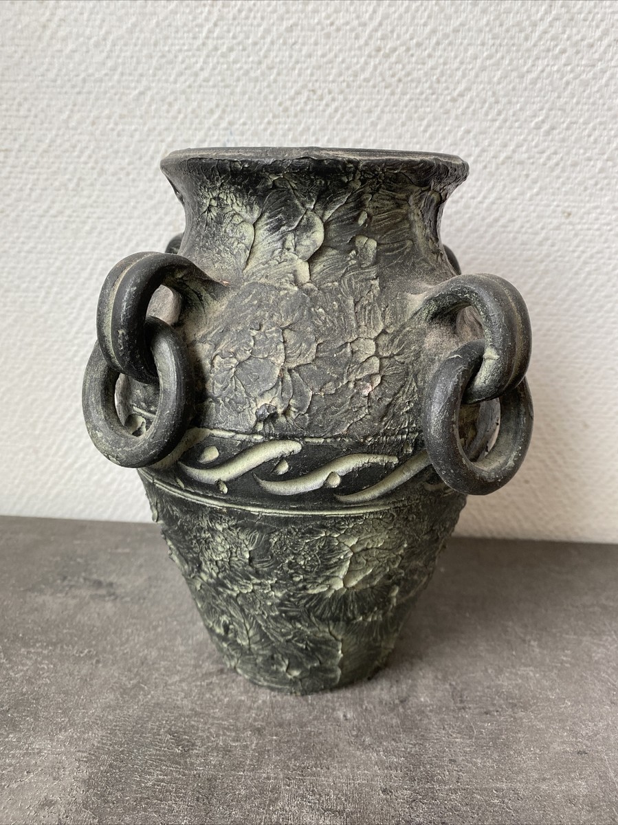 Magnifique vase en terre cuite de couleur bleu et blanc effet patiné
