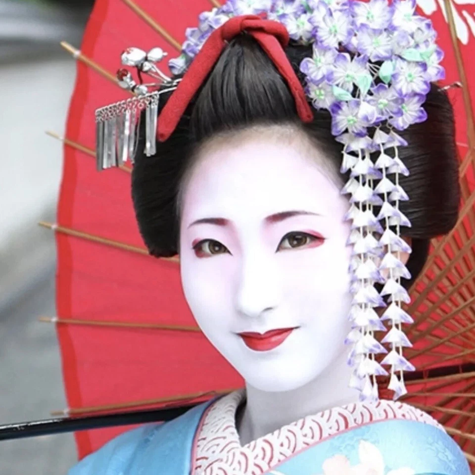 Geisha, Maiko o Kabuki Blanco Oshiroi Shiro-Nuri Juego de Maquillaje Profesional 14 Artículos Foto 2 de 4