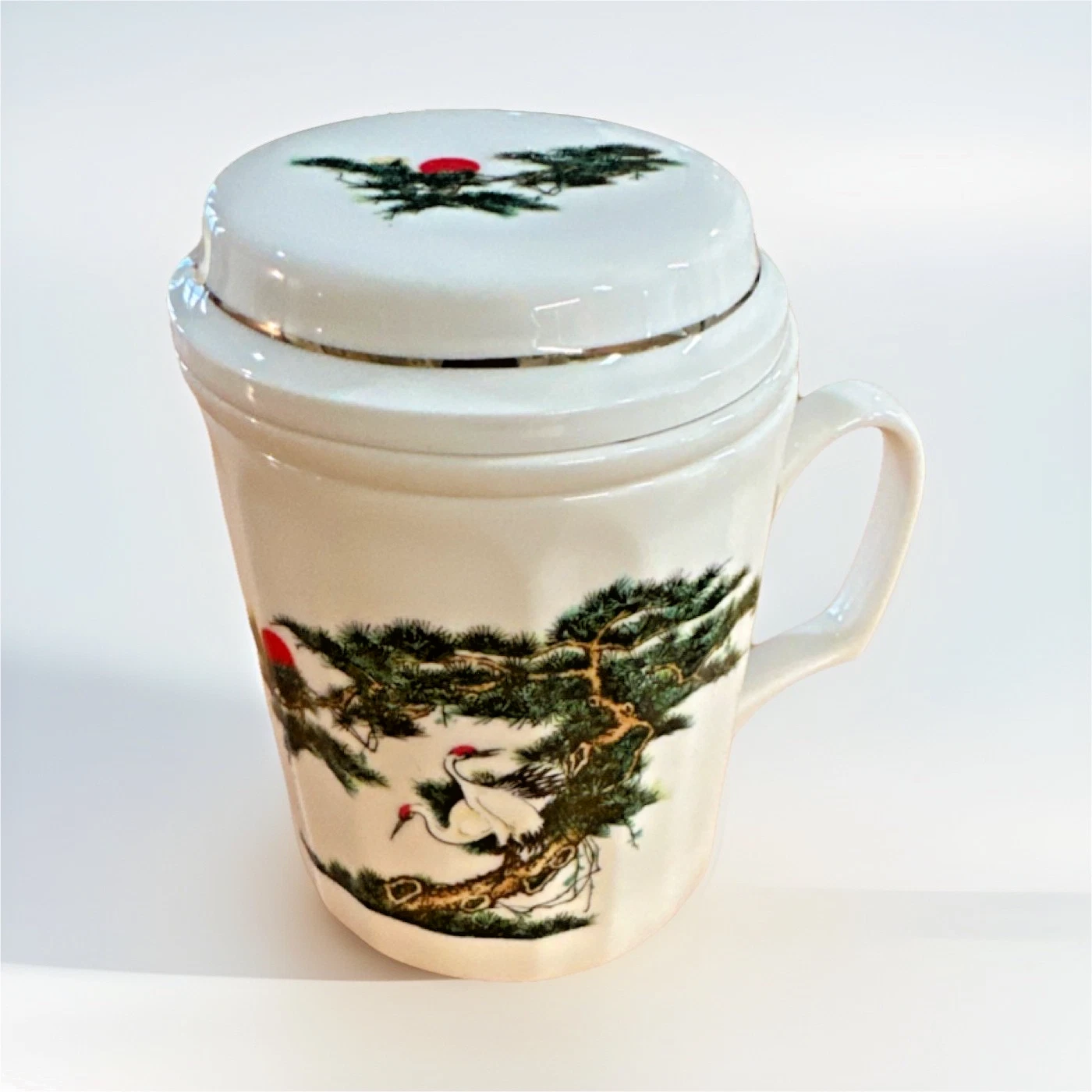 Chuan Kuo Ceramic Basket Infuser Mug with Lid, Crane Pine Tree Bird Theme, 5"