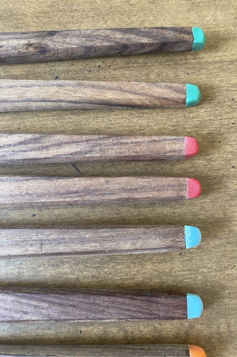 Fondue Forks Skewers Set of 16 Wood Handle, Colored tips, MCM 70's EUC Vintage
Opens in a new window
