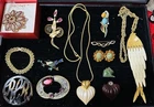 Vintage Lot Of 13 Pieces Of Costume Jewelry Necklaces Brooches Earrings