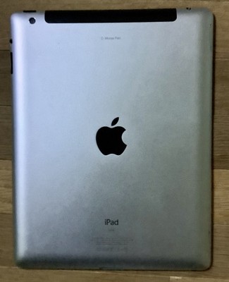 iPad 3rd Generation 9.7'' A1403 64GB WiFi + Cellular (Verizon) With Accessories