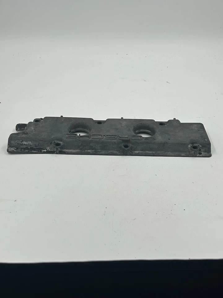 Cubierta de válvula superior Porsche 911 901 105 115 0R 914-6 930 965  Foto 4 de 4