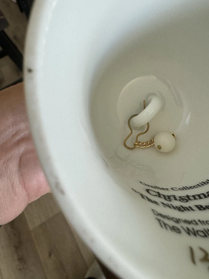 Disney Collection Christmas Porcelain Bell 1983, 1985, 1989, 1991 - Pre-owned - Image 4 of 4