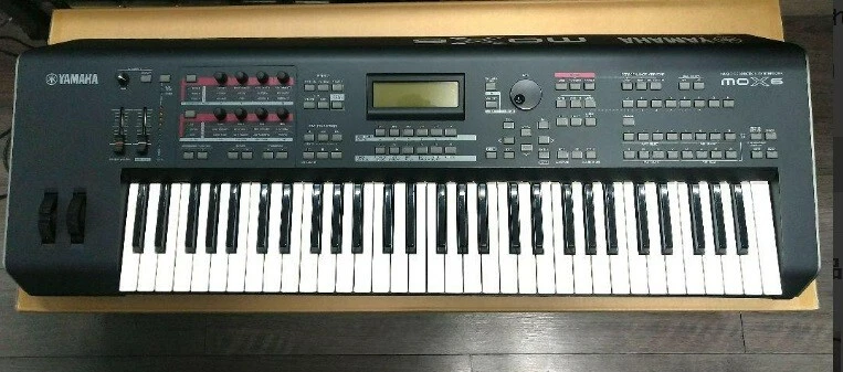 Yamaha top mox6 keyboard