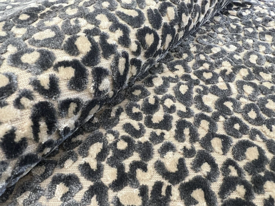 Pollack Cut Velvet Animal Leopard Skin Fabric- Cats Meow Shadow 4.90 yds 5125/02 - Image 3 of 3