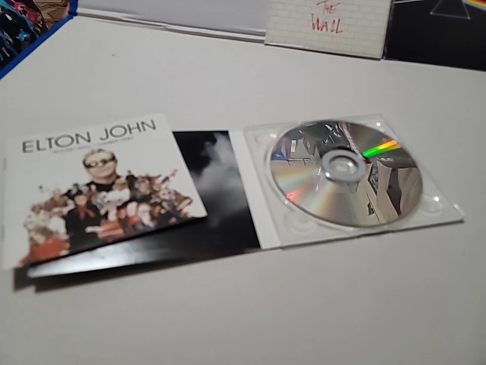 Lot 3 Cardboard Sleeve CD Elton John Rocket Man, Pink Floyd The Wall & Dark Side Foto 4 de 4