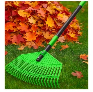 New Plastic Adjustable Garden Leaf Rake CG S35