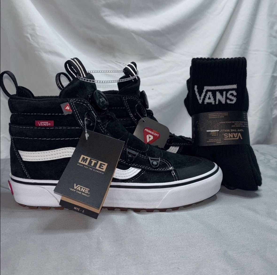 VANS Sk8-Hi MTE-2 BOA Quick Release Primaloft Men's Sz 7/Women’s 8.5 NWT & Socks