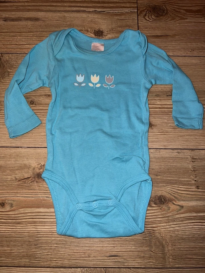 Baby Body Langarm - Türkis - Blumen - Impidimpu - Grösse 62-68