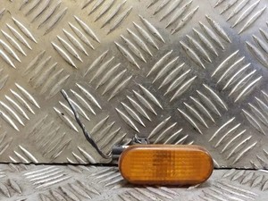 VW PASSAT B3/B4 3A2, 35I Kotflügelblinker vorne rechts 1H0949111 1.90 32162837