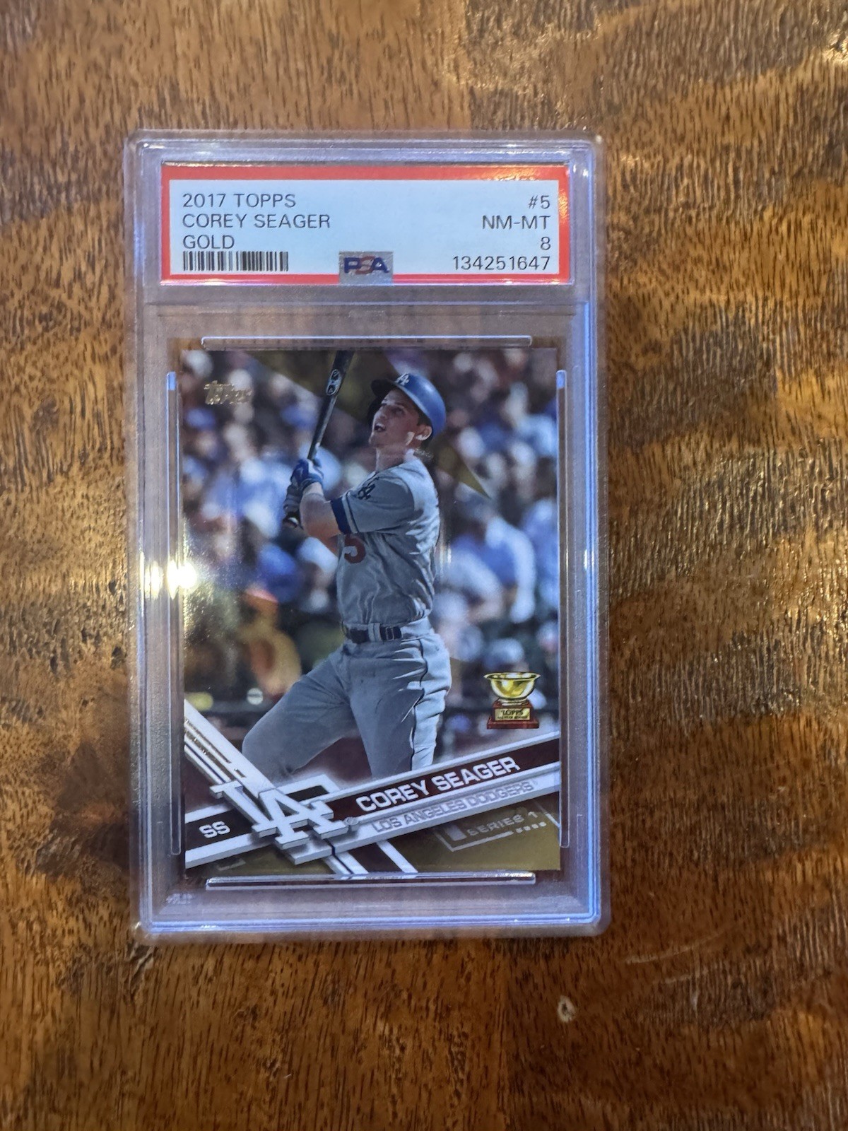 2017 Topps Gold Variation #5 COREY SEAGER Los Angeles Dodgers /2017 Psa 8