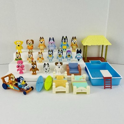 Lot of 20 Bluey and Friends Family 2.5-3  Poseable Figures Ludo Studio