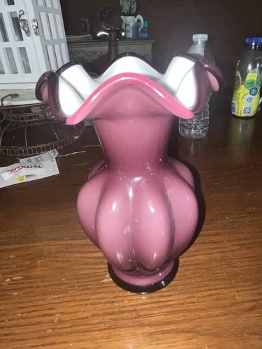 VINTAGE Fenton Opalescent Lavender/Purple Ruffled Top 8" Vase