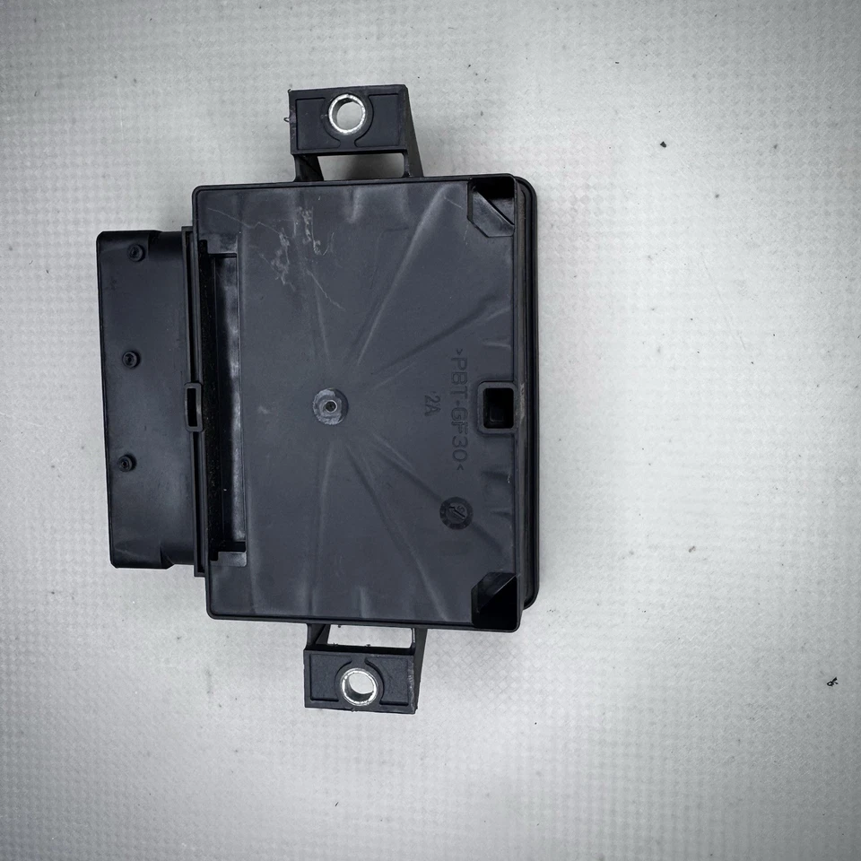 68258697AA OEM 2015-2018 Chrysler 200 Jeep Cherokee módulo de control de freno de estacionamiento Foto 4 de 4