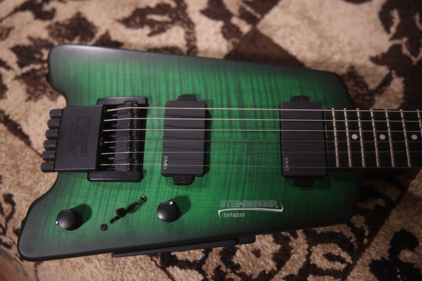 Steinberger Synapse SS-2F electric guitar custom flame maple Green!