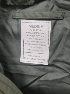 Extreme Cold Weather Parka N-3B Medium M Hood Winter Coat Military