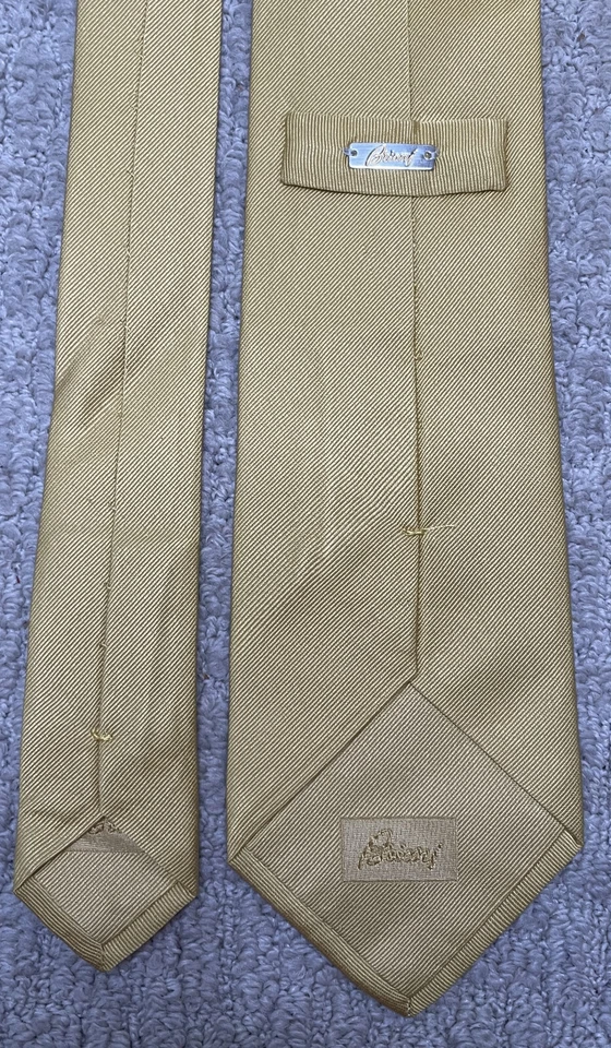Brioni Gold Yellow Silk Textured Tie Italy - Image 2 of 4